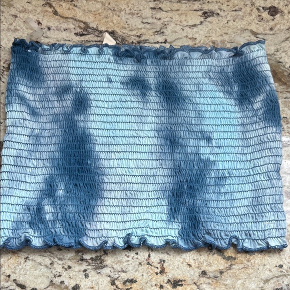 Sky and Sparrow Light Blue Smocked Top - Picture 1 of 3